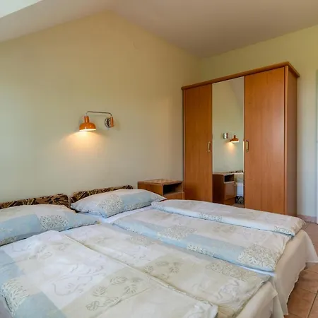 Izabella Panzio Bed & Breakfast