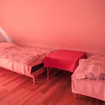 Izabella Panzio Bed & Breakfast 2*