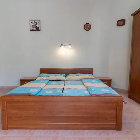 Izabella Panzio Bed & Breakfast