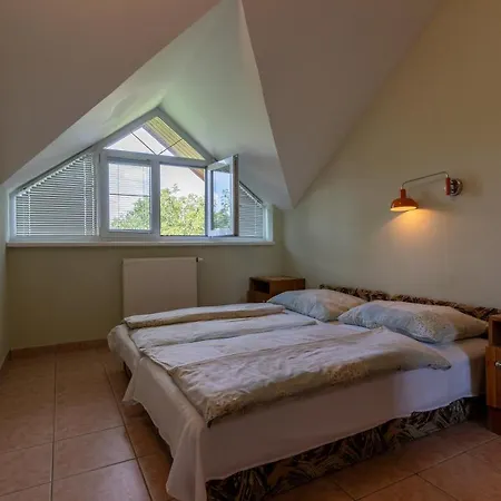 Izabella Panzio 2* Hajdúszoboszló